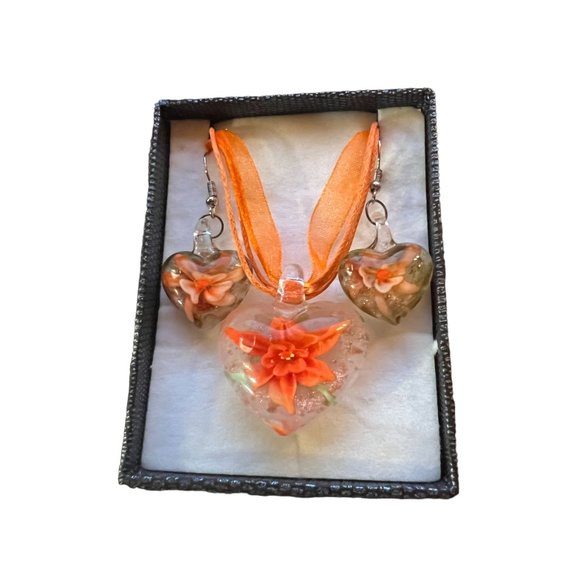 Glass Pendant Bursting Flower Necklace Dangle Earring Set - Picture 2 of 11